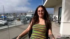 Redare Porno Romanesc Cu O Fata Care Se Fute In Pizda