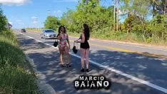 Reproducir Dos putas muy jóvenes vienen a tu oficina para tener mucho sexo