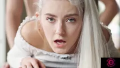 Redare Eva Elfie este prinsă într -o întâlnire de zoom obraznic
