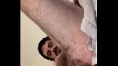 تشغيل جلسة الاستمناء المنفردة مع Chick Hot و Messy Bukkake Finale